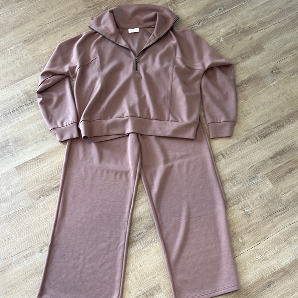 Women's Mauve Lounge Set